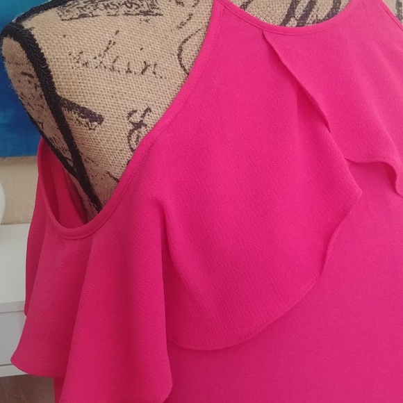 NWOT Micheal Kors Cold Shoulder Top - Picture 4 of 7